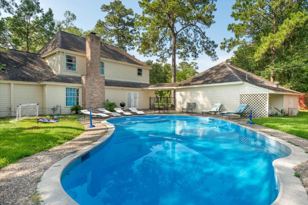 Pool Oasis Games Wifi Bbq Yard Sleep 16 Villa Houston Exterior photo