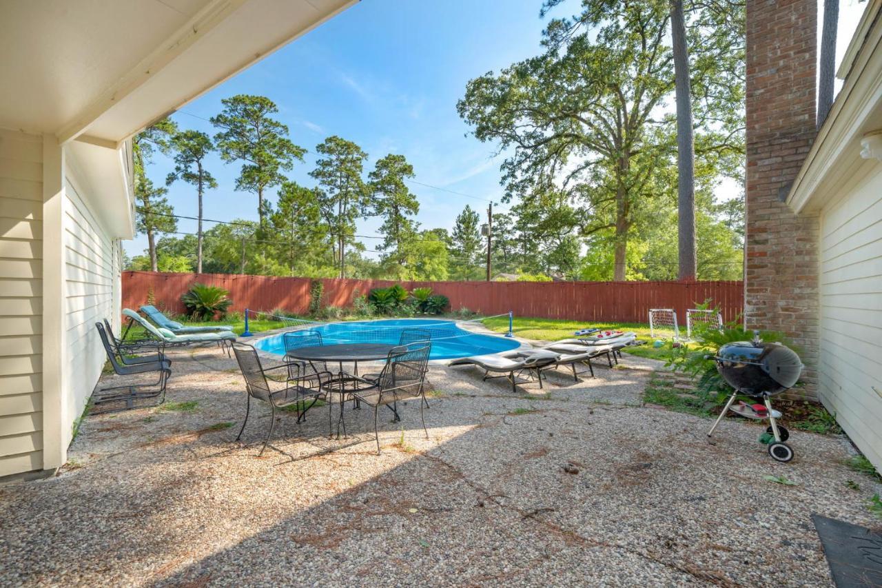 Pool Oasis Games Wifi Bbq Yard Sleep 16 Villa Houston Exterior photo